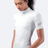 Ženski bel eko spandex top s kratkimi rokavi